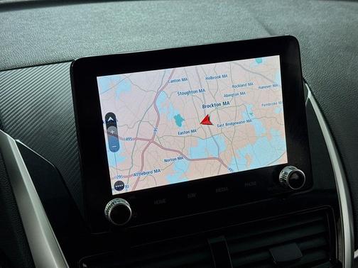 Labrador Black Pearl 2025 Mitsubishi Eclipse Cross SE