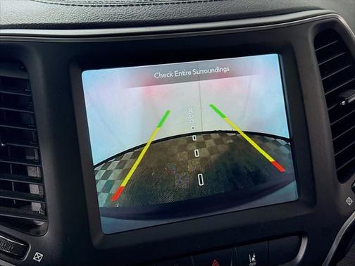 2023 Jeep Cherokee Altitude
