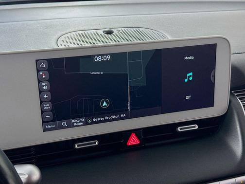 Atlas White 2024 Hyundai IONIQ 5 SEL