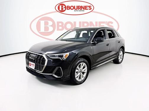2024 Audi Q3 Premium 45 TFSI S line quattro Tiptronic