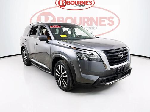 2023 Nissan Pathfinder Platinum 4WD