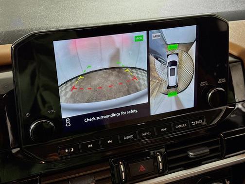 2023 Nissan Pathfinder Platinum 4WD