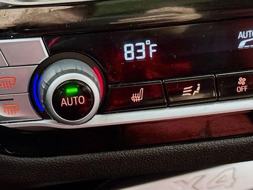 2021 BMW X4 xDrive30i