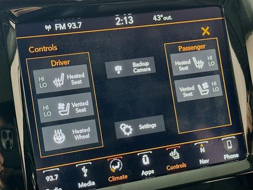 2019 Jeep Cherokee Overland