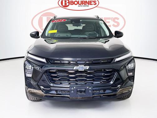 Mosaic Black Metallic 2024 Chevrolet Trax FWD ACTIV