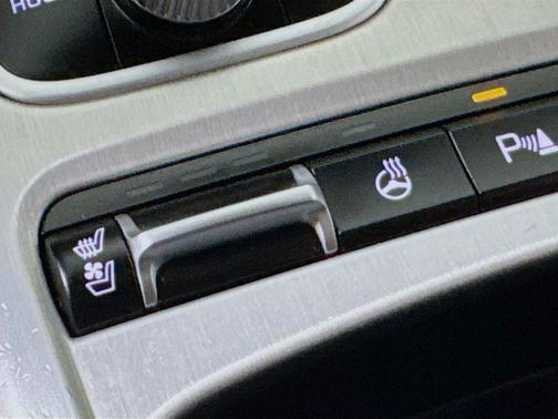 Aurora Black 2019 Kia Stinger GT2