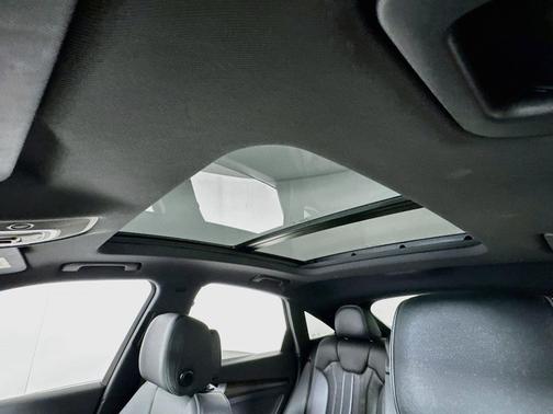 Mythos Black Metallic 2023 Audi Q5 45 S line Premium Plus