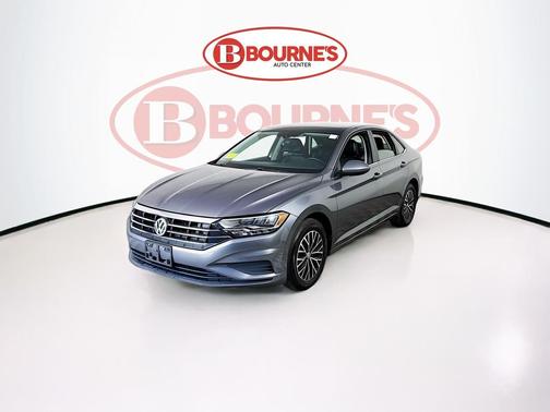 Platinum Gray Metallic 2019 Volkswagen Jetta 1.4T SE