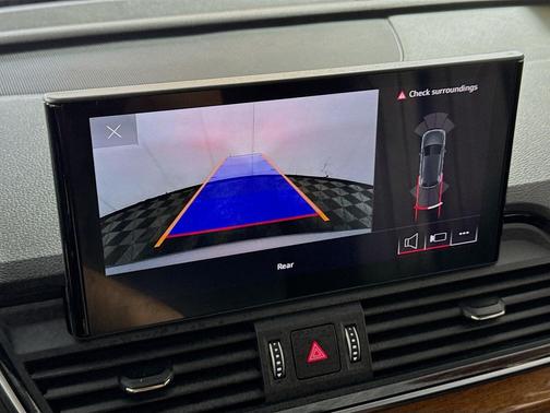 2023 Audi Q5 40 Premium
