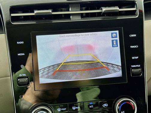 Shimmering Silver 2023 Hyundai TUCSON SEL