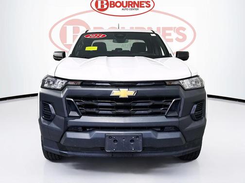 2024 Chevrolet Colorado WT