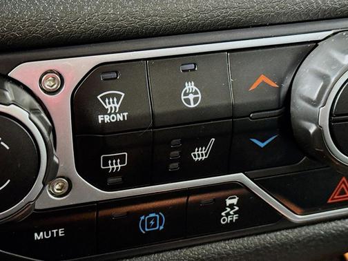 2025 Jeep Wrangler 4xe Willys