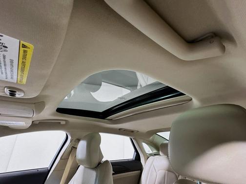Palladium White Gold Metallic 2017 Lincoln MKZ Reserve I