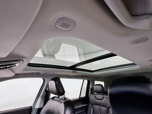 Midnight Sky 2023 Jeep Grand Cherokee L Limited