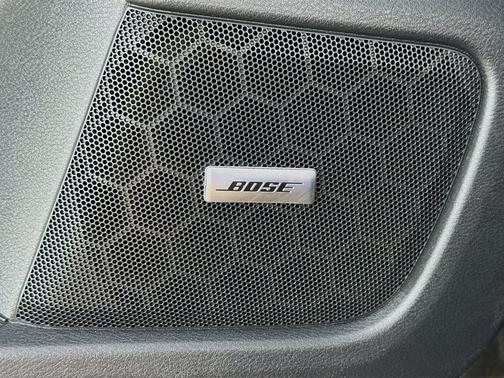 Super Black 2021 Nissan Sentra SR