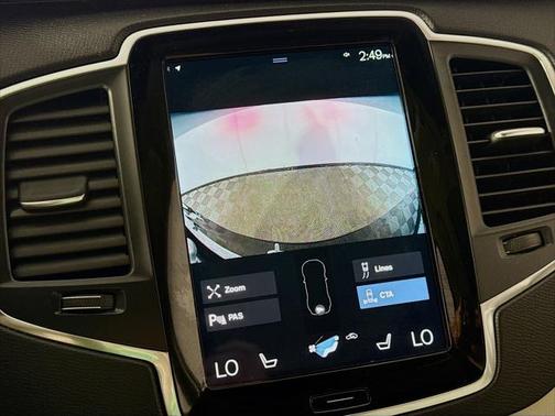 2021 Volvo XC90 T5 Momentum