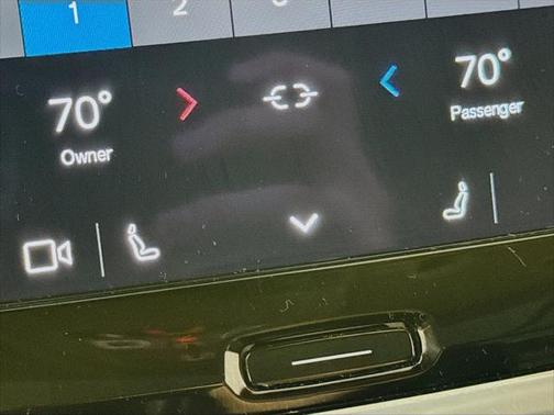 2024 Volvo S60 B5 Core Dark Theme