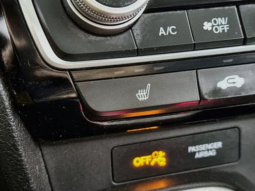 White Orchid Pearl 2019 Honda Insight Touring