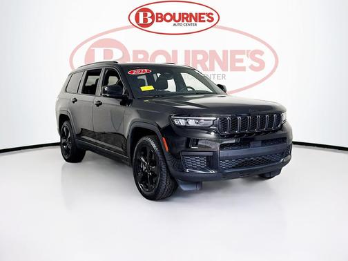 Diamond Black Crystal Pearlcoat 2023 Jeep Grand Cherokee L Altitude