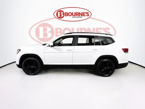 2022 Volkswagen Atlas 2.0T SE w/Technology 4MOTION