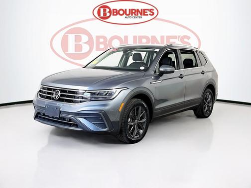 Platinum Gray Metallic 2023 Volkswagen Tiguan 2.0T SE 4MOTION