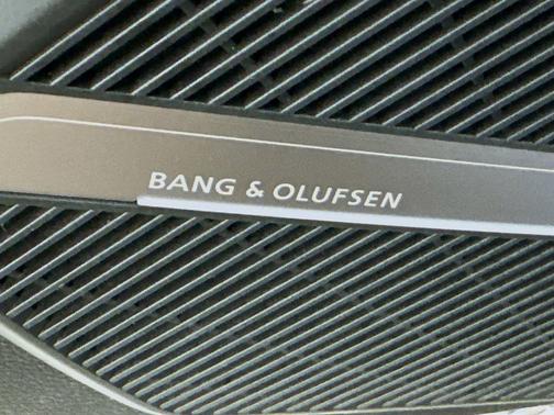 Navarra Blue Metallic 2023 Audi Q5 45 S line Premium Plus