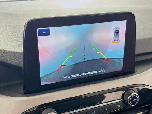 Rapid Red Metallic 2022 Ford Escape SE