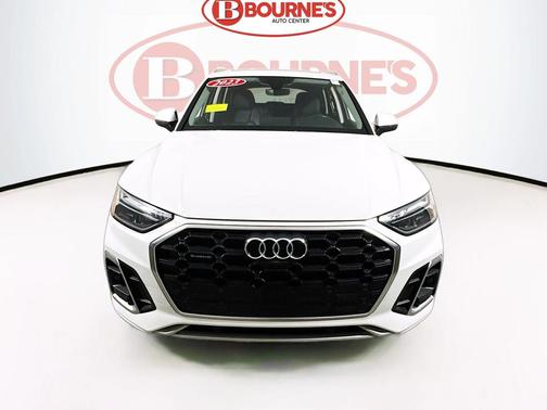 2023 Audi Q5 45 S line Premium Plus