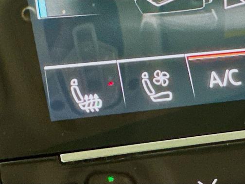 2024 Audi Q8 e-tron Premium Plus