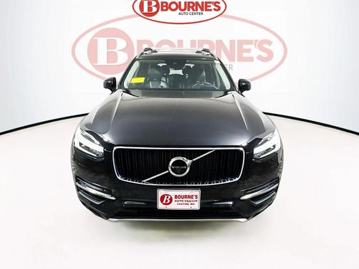 2019 Volvo XC90 T6 Momentum