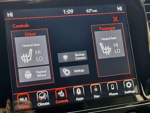 Diamond Black Crystal Pearlcoat 2021 Jeep Grand Cherokee Altitude
