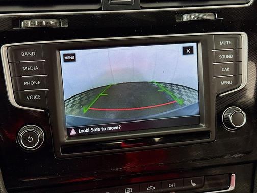 2017 Volkswagen Golf GTI 2.0T S 4-Door