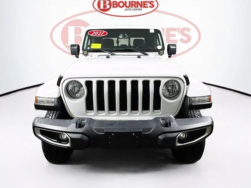 2021 Jeep Gladiator Overland