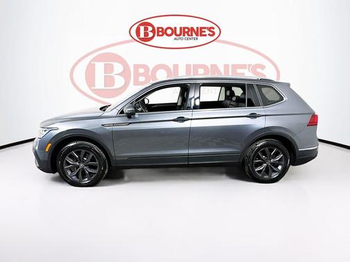 Platinum Gray Metallic 2023 Volkswagen Tiguan 2.0T SE 4MOTION