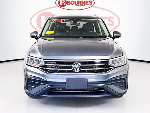 Platinum Gray Metallic 2023 Volkswagen Tiguan 2.0T SE 4MOTION