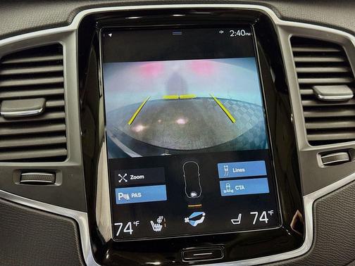 2021 Volvo XC90 T5 Momentum