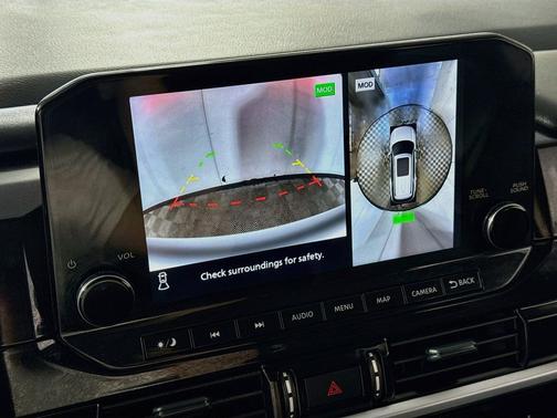 Gun Metallic 2025 Nissan Pathfinder SL 4WD