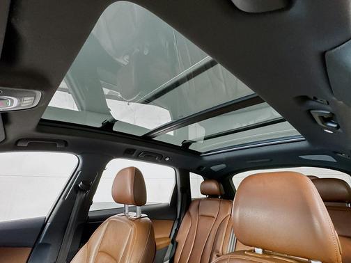 2019 Audi Q7 quattro w/Navigation,Heated Leather,Pano Sunroof