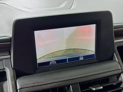 2022 Chevrolet Suburban LS