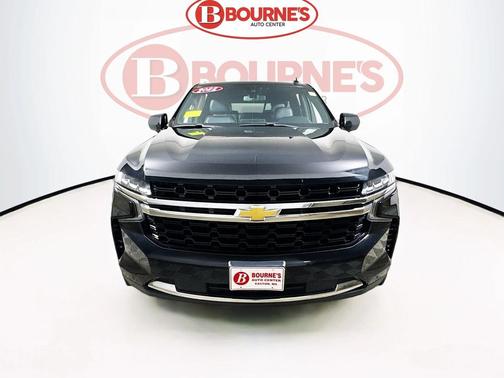 2022 Chevrolet Suburban LS