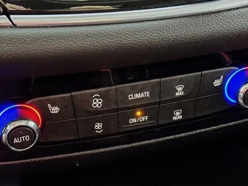 2021 Buick Enclave AWD Essence