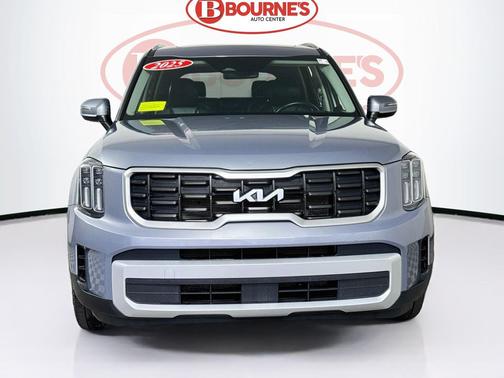 Everlasting Silver 2025 Kia Telluride S