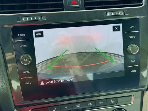2018 Volkswagen Golf Alltrack TSI SE