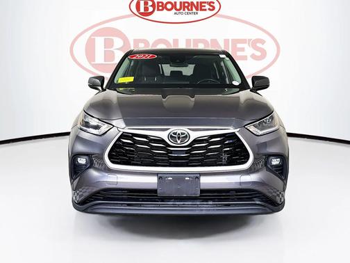 2021 Toyota Highlander LE
