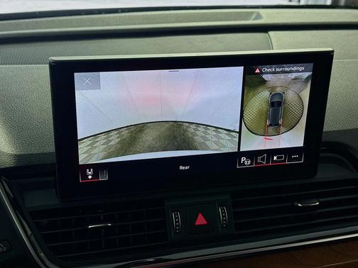 2021 Audi Q5 Prestige 55 TFSI e quattro S tronic