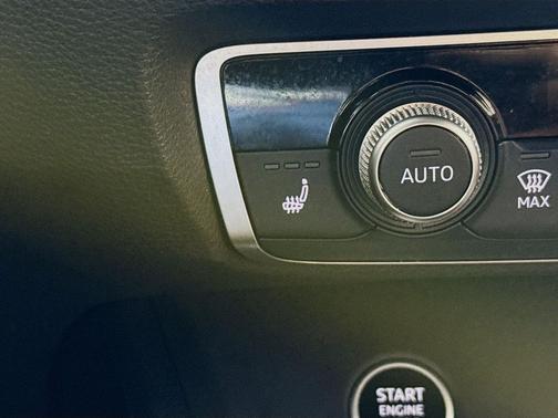 2023 Audi Q3 Premium 45 TFSI S line quattro Tiptronic