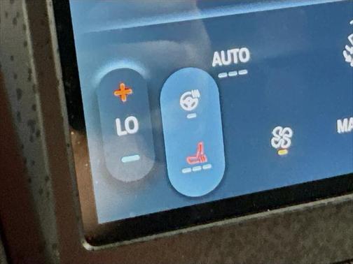 2022 Ford Edge ST Line
