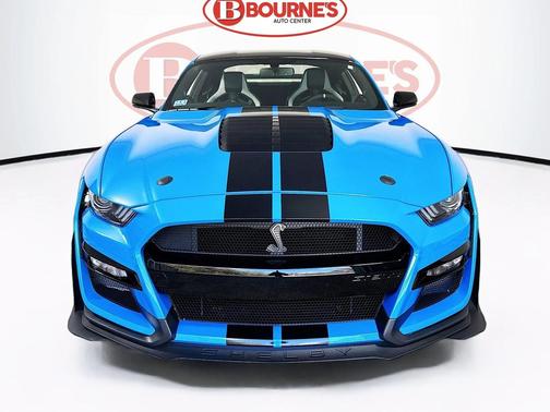 2022 Ford Shelby GT500 Base