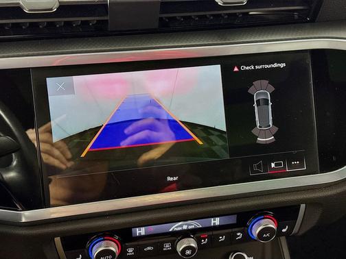 2023 Audi Q3 Premium 40 TFSI quattro Tiptronic