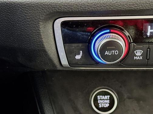 2023 Audi Q3 Premium 45 TFSI S line quattro Tiptronic